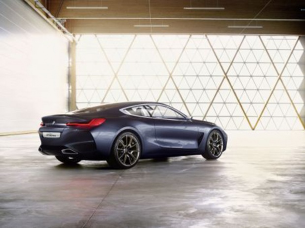 หลุดก่อนเปิดตัว BMW 8-Series Concept