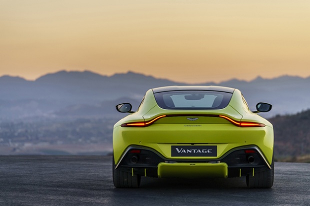 เปิดตัว Aston Martin Vantage สวยงามหัวจรดท้าย 