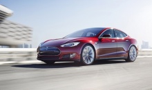 ผู้บริหาร Tesla ชี้รถพลังไฟฟ้าคู่แข่งล้วนน่าเบื่อเหมือน เครื่องใช้ไฟฟ้า