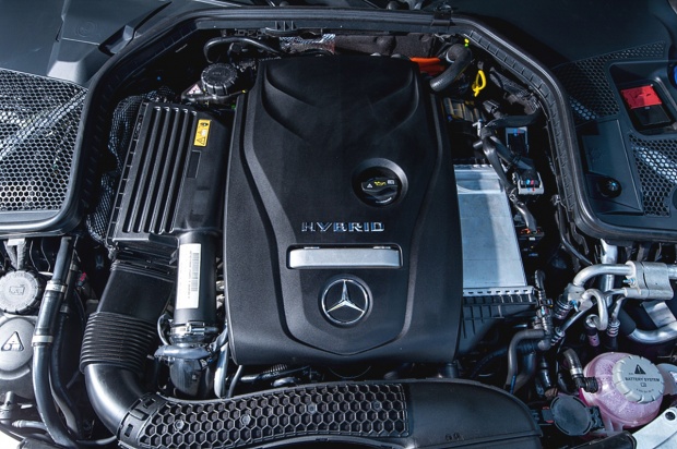 เจาะรถเด่น!! Mercedes-Benz E350e ซีดานหรูหัวใจรักษ์โลกจ่อเข้าไทย 15 พฤษภาคม!!