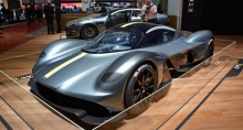 Aston Martin ยันผลิตรถสปอร์ตเครื่องยนต์กลางลำอีกรุ่น