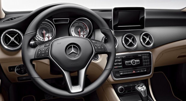 Mercedes-Benz GLA 200 Urban 2016 พร้อมราคา(เริ่ม 2 ล้านบาท) 