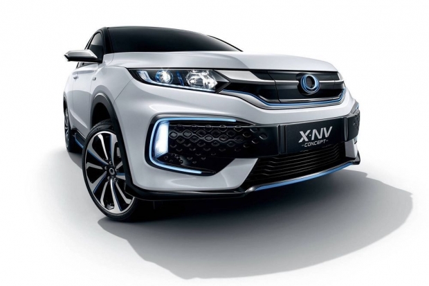 Honda เผยโฉมรถต้นแบบ X-NV รถครอสโอเวอร์พลังงานไฟฟ้า