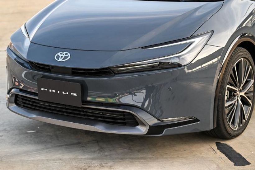 ALL New Toyota PRIUS HEV เตรียมตัวมาไทยพบกัน 2024