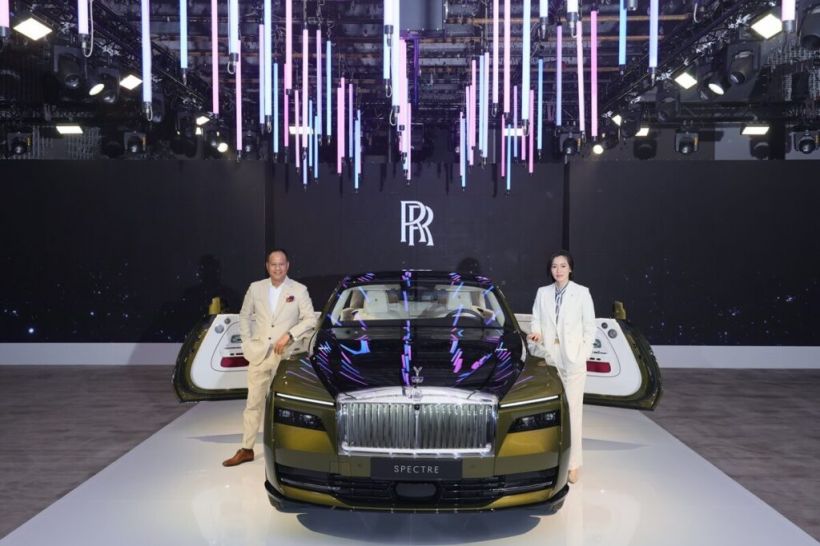  เปิดตัว Rolls-Royce Spectre รถไฟฟ้ารุ่นแรกของโลก ราคาเริ่มต้น31ล้าน