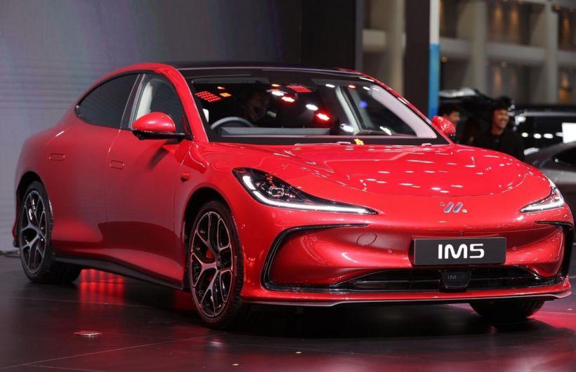 เจาะสเปกMGIM5เทียบMazda6e จ่ายมากกว่าเพิ่มอะไรบ้าง?