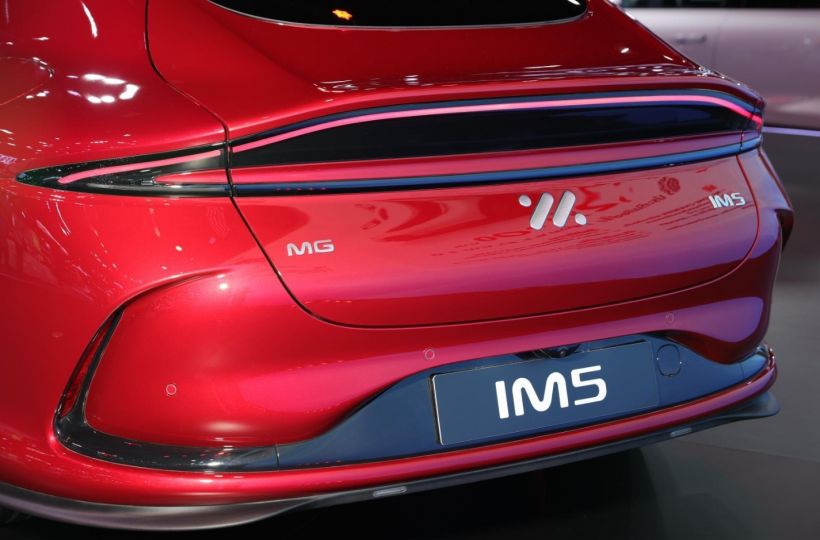 เจาะสเปกMGIM5เทียบMazda6e จ่ายมากกว่าเพิ่มอะไรบ้าง?