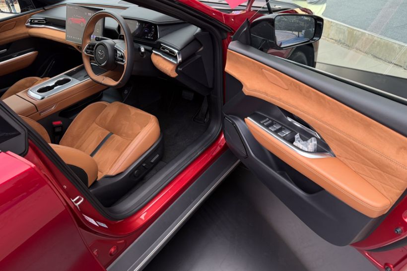 เจาะจุดเด่น Mazda 6e  ชาร์จไวแค่ 15 นาที วิ่งได้ยาวๆ